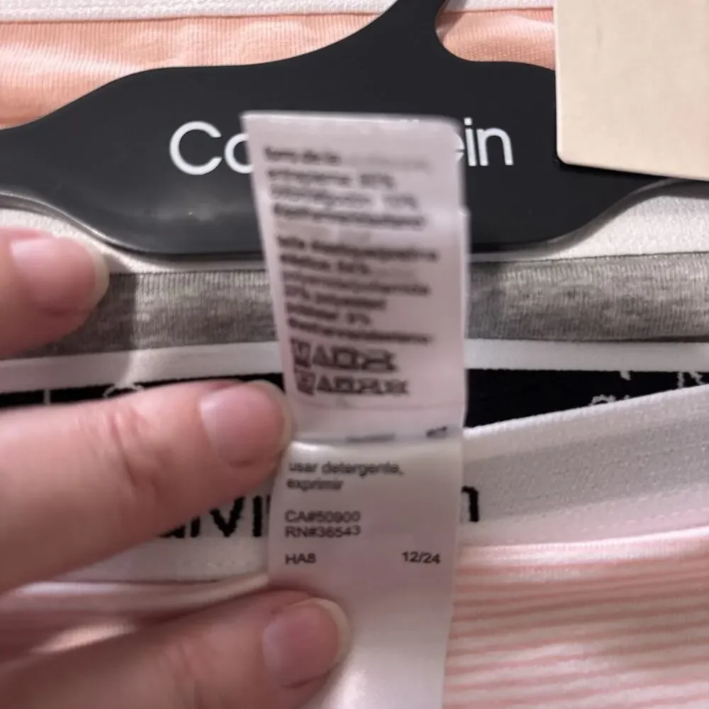Lot Of 3 NWT Calvin Klein Underwear M Bikini Cotton Stretch Peach, Gray